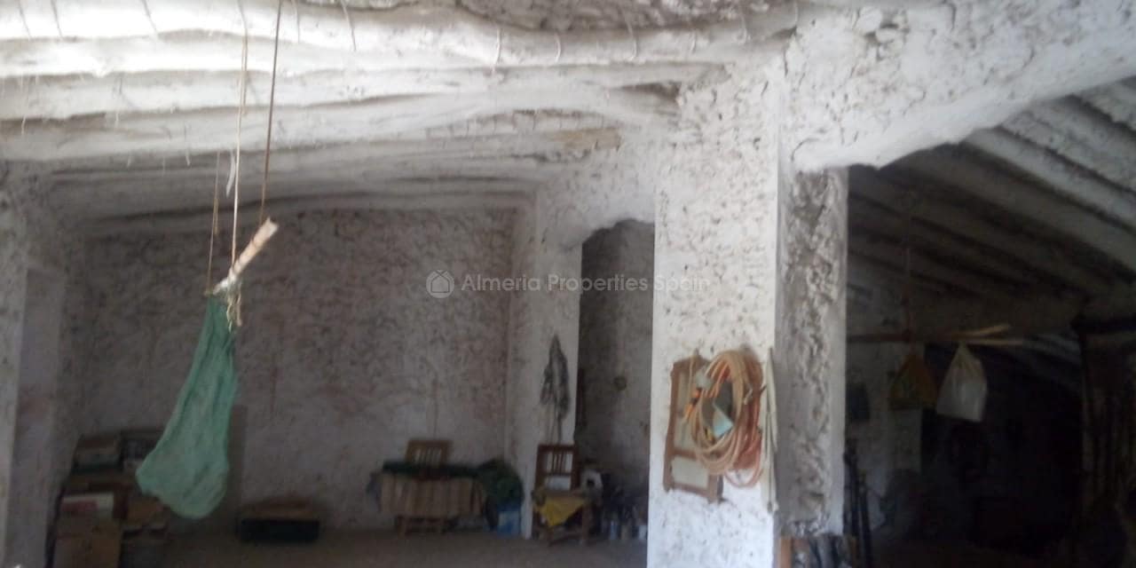 4 soveværelse Finca/Landehus til salg i Cantoria - € 77.000 (Ref: 5640918)