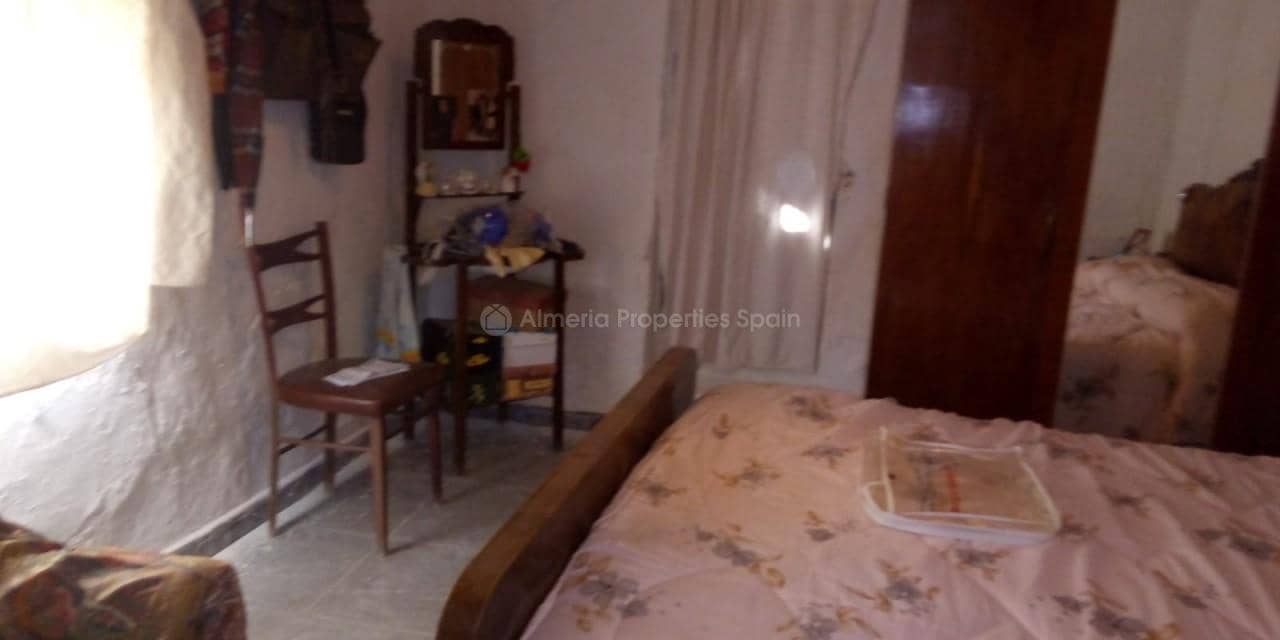 3 sypialnia Finka/Dom wiejski na sprzedaż w Lubrin - 65 000 € (Ref: 5855292)