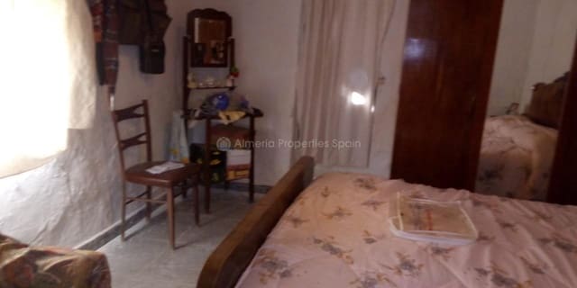 3 slaapkamer Finca/Landhuis te koop in Lubrín - € 65.000 (Ref: 5855292)