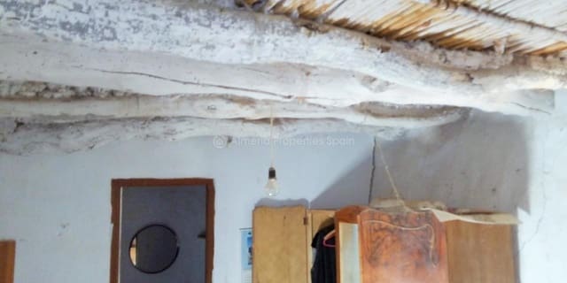 Finca/Landehus til salg i Arboleas - € 45.000 (Ref: 5922115)