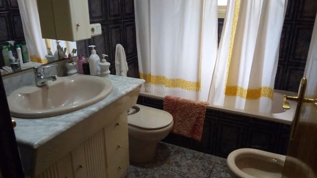 4 sypialnia Dom na sprzedaż w Zurgena - 55 000 € (Ref: 6053554)