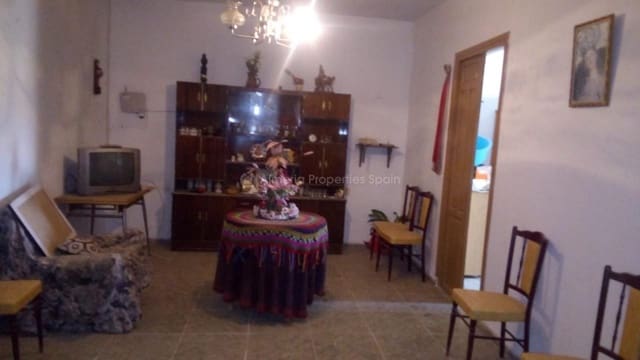 4 soverom Finca/Herregård til salgs i Albox - € 105 000 (Ref: 6103329)