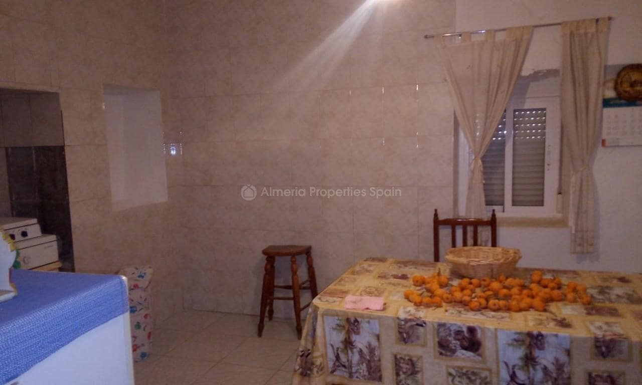 5 soveværelse Finca/Landehus til salg i Arboleas - € 96.000 (Ref: 6328001)