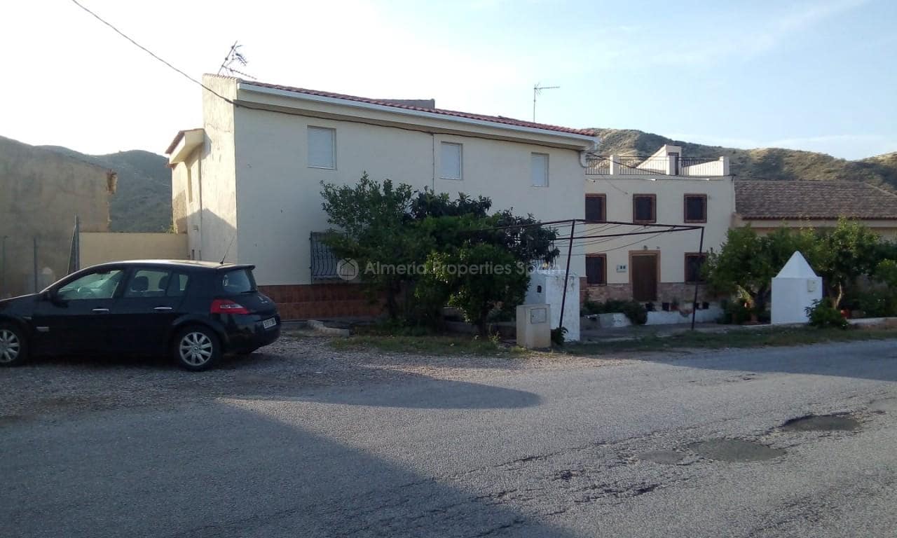 5 soveværelse Finca/Landehus til salg i Arboleas - € 96.000 (Ref: 6328001)