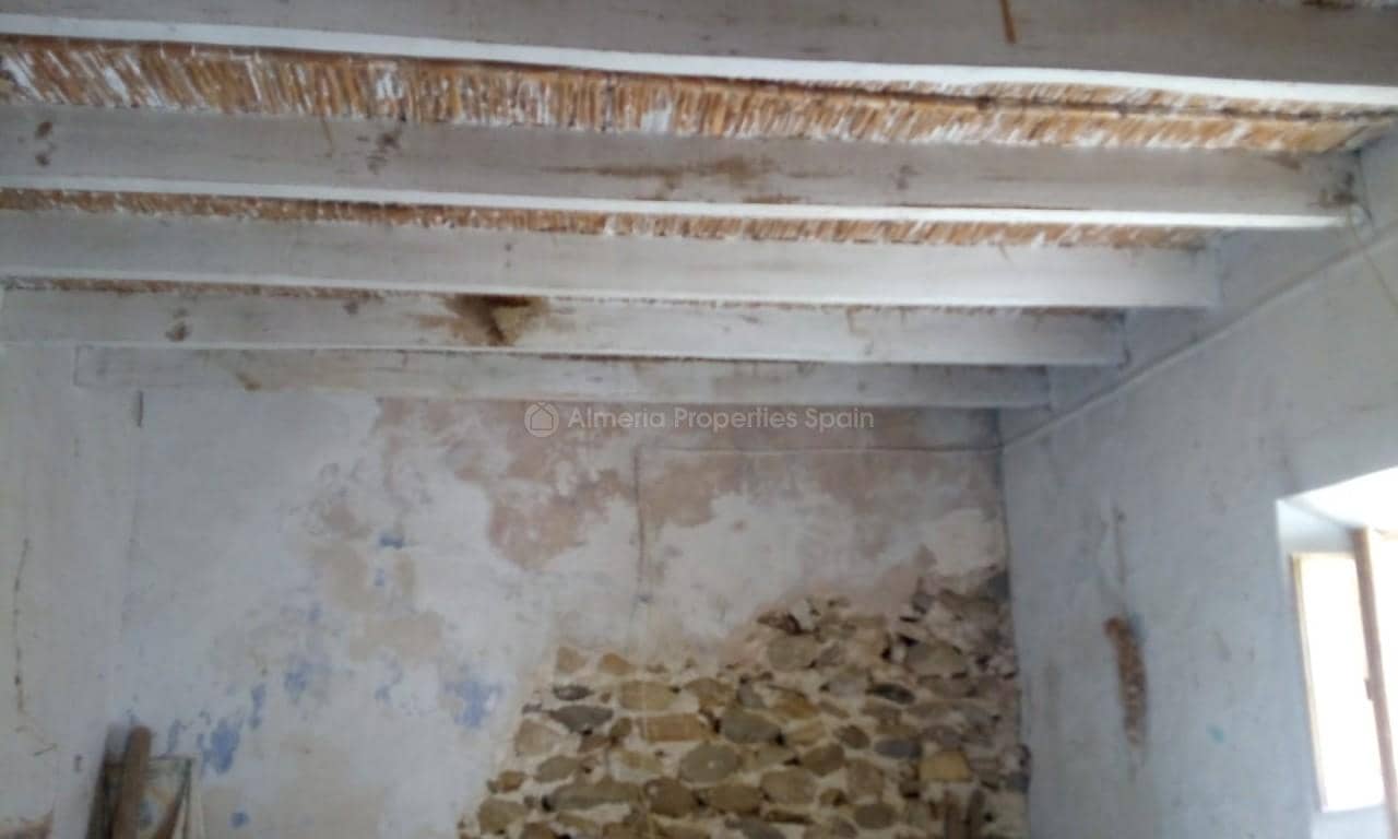 Finca/Herregård til salgs i Arboleas - € 48 000 (Ref: 6340279)