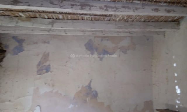 Finca/Landehus til salg i Arboleas - € 48.000 (Ref: 6340279)