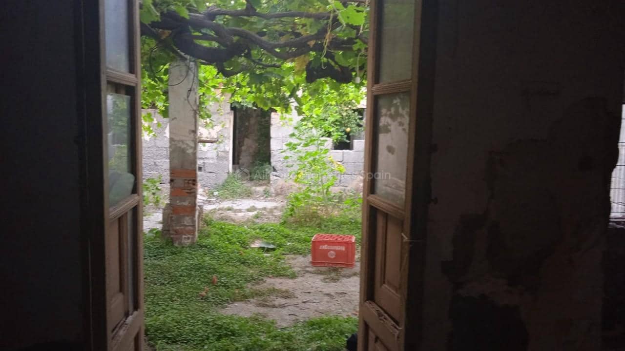 Byhus til salg i Albox - € 40.000 (Ref: 6389575)