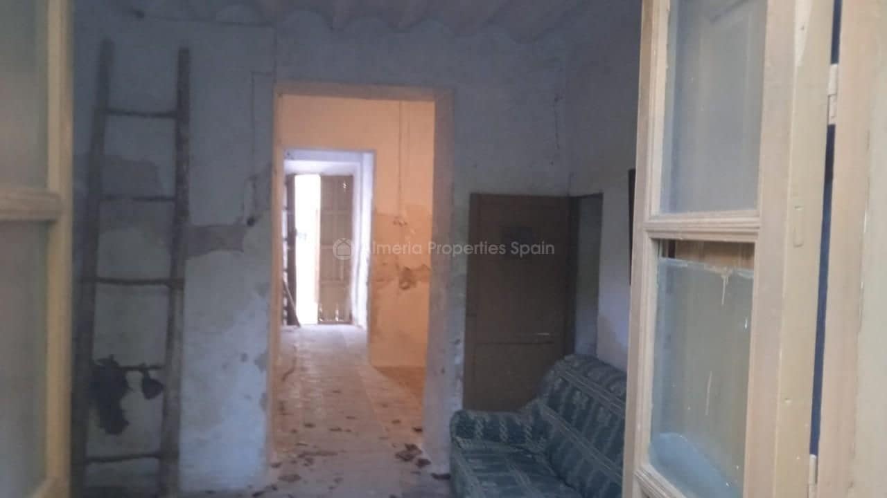 Byhus til salg i Albox - € 40.000 (Ref: 6389575)