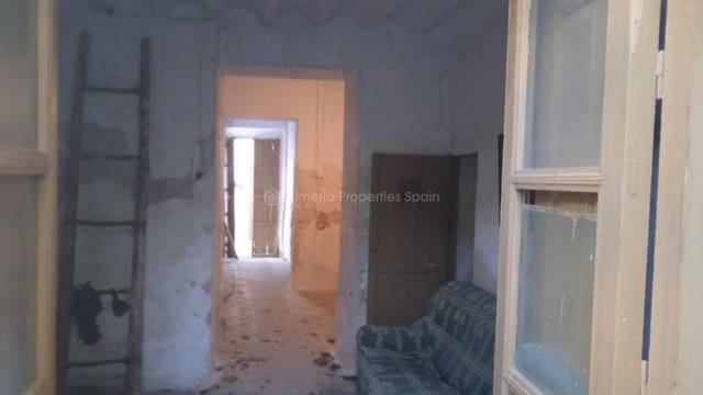 Byhus til salg i Albox - € 40.000 (Ref: 6389575)