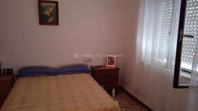 6 soveværelse Finca/Landehus til salg i Zurgena - € 120.000 (Ref: 6447117)