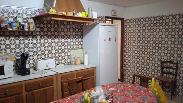 6 soveværelse Finca/Landehus til salg i Zurgena - € 120.000 (Ref: 6447117)