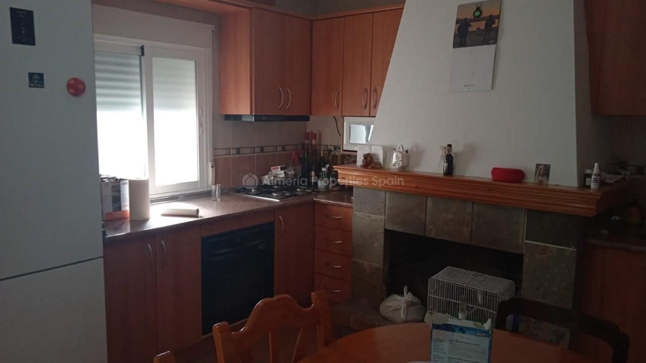 2 makuuhuone Omakotitalo myytävänä paikassa Oria - 65 000 € (Ref: 6495577)