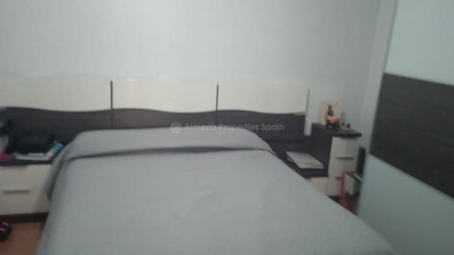 2 makuuhuone Omakotitalo myytävänä paikassa Oria - 65 000 € (Ref: 6495577)