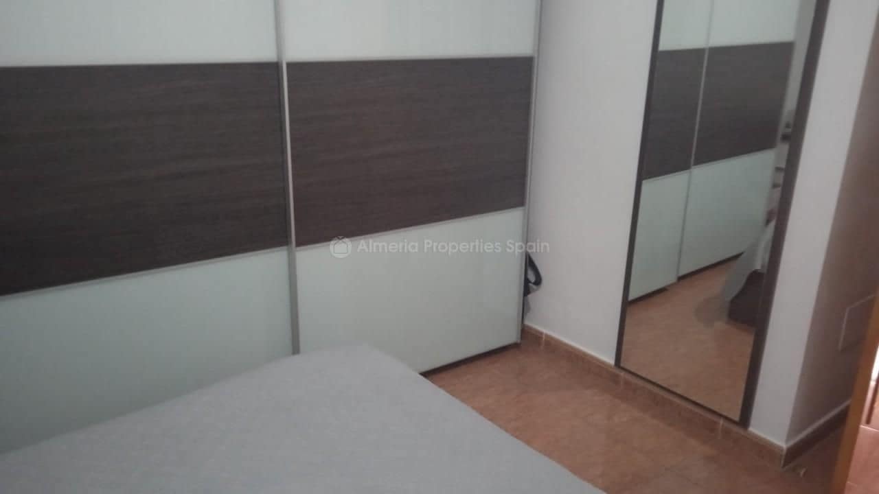 2 makuuhuone Omakotitalo myytävänä paikassa Oria - 65 000 € (Ref: 6495578)