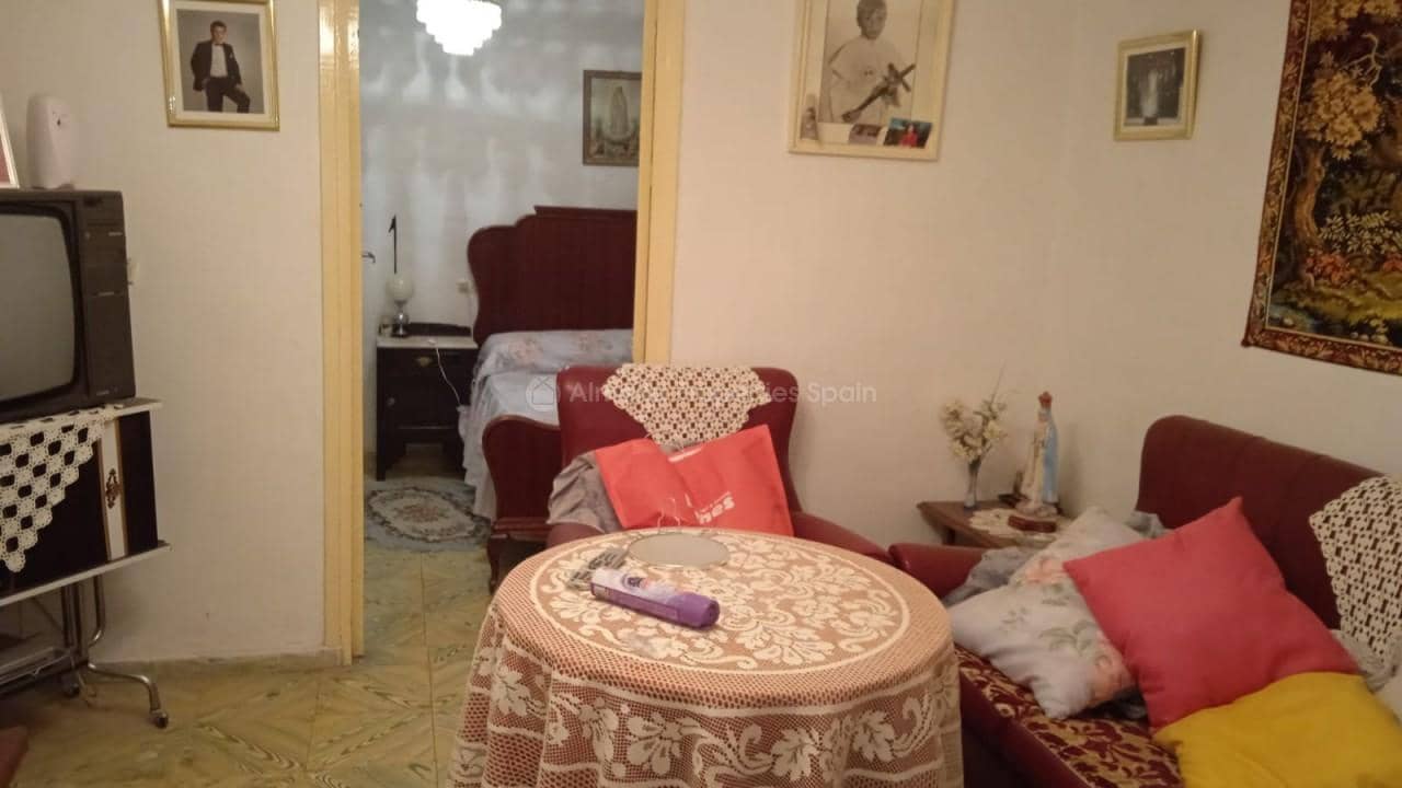 7 slaapkamer Finca/Landhuis te koop in Los Cerricos - € 35.000 (Ref: 6495579)