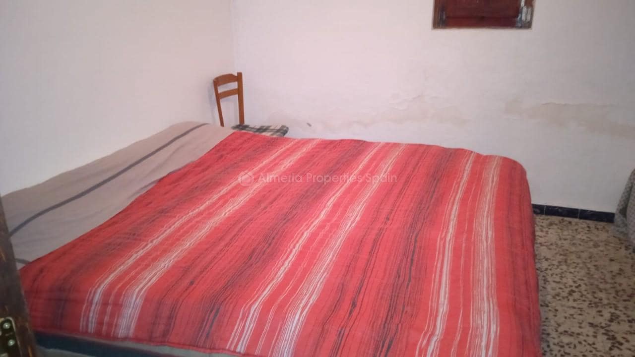 5 soveværelse Finca/Landehus til salg i Huercal-Overa - € 230.000 (Ref: 6583788)