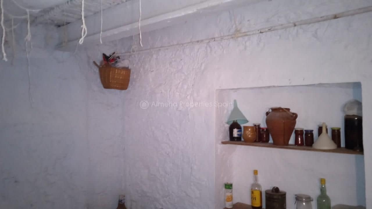 5 soveværelse Finca/Landehus til salg i Huercal-Overa - € 230.000 (Ref: 6583788)