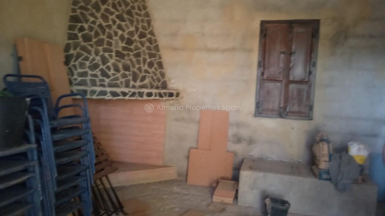 5 soveværelse Finca/Landehus til salg i Zurgena - € 170.000 (Ref: 6666742)