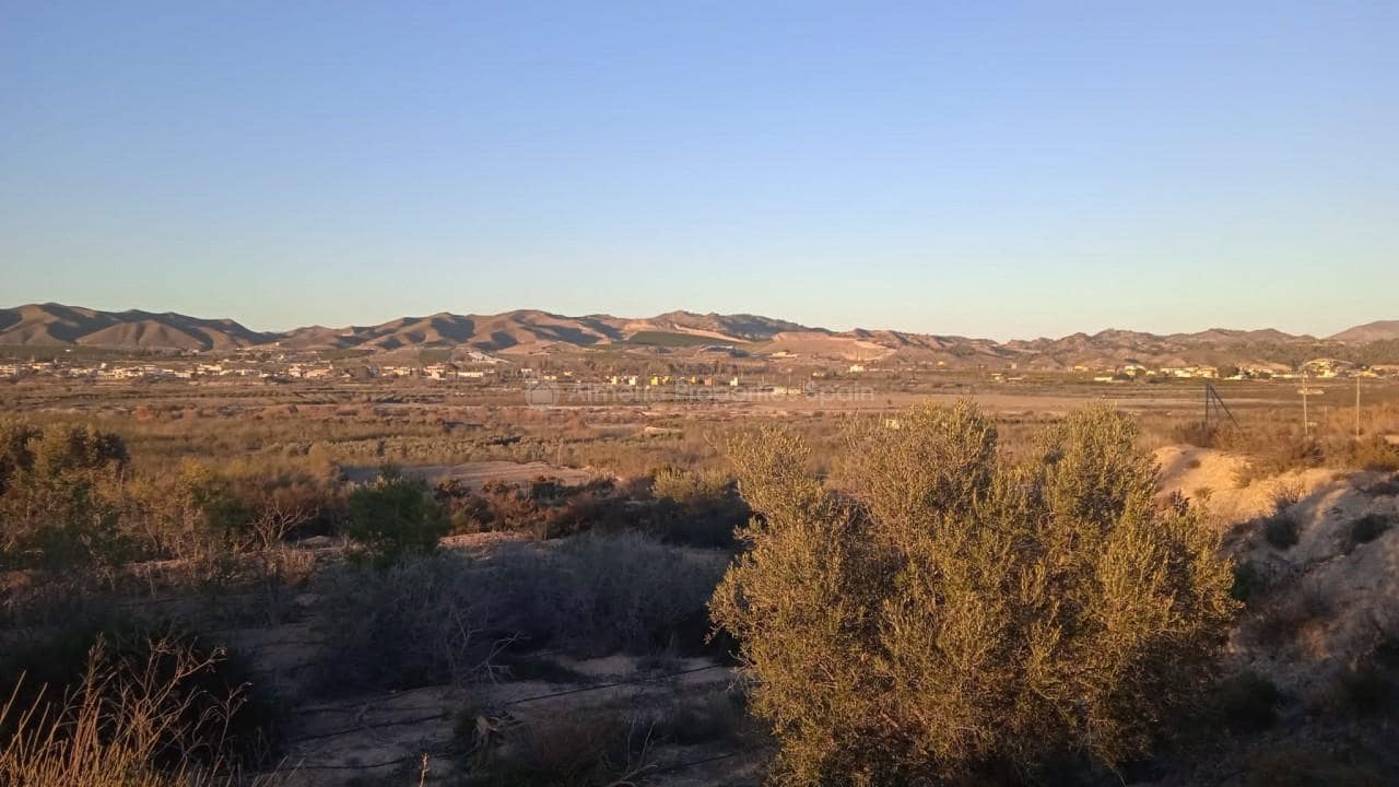 5 soveværelse Finca/Landehus til salg i Zurgena - € 170.000 (Ref: 6666742)