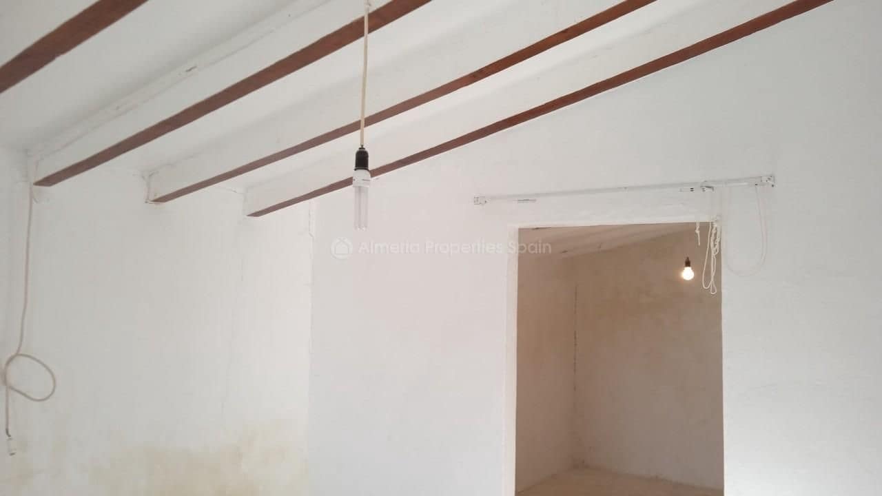 3 soveværelse Finca/Landehus til salg i Huercal-Overa - € 75.000 (Ref: 6742574)