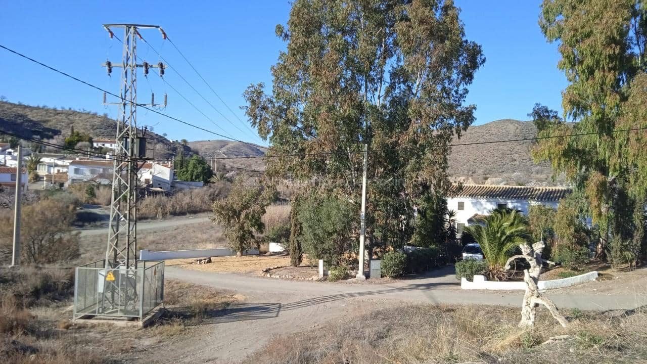 3 soveværelse Finca/Landehus til salg i Huercal-Overa - € 75.000 (Ref: 6742574)