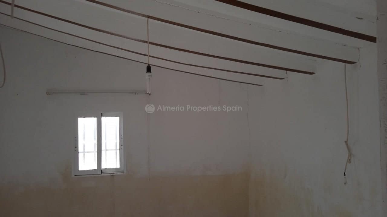 3 soveværelse Finca/Landehus til salg i Huercal-Overa - € 75.000 (Ref: 6742574)