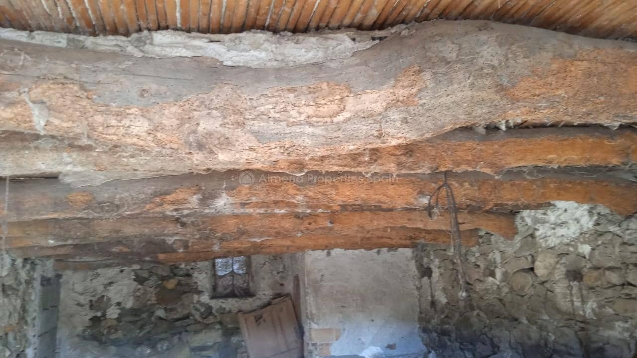 3 soveværelse Finca/Landehus til salg i Huercal-Overa - € 75.000 (Ref: 6742574)