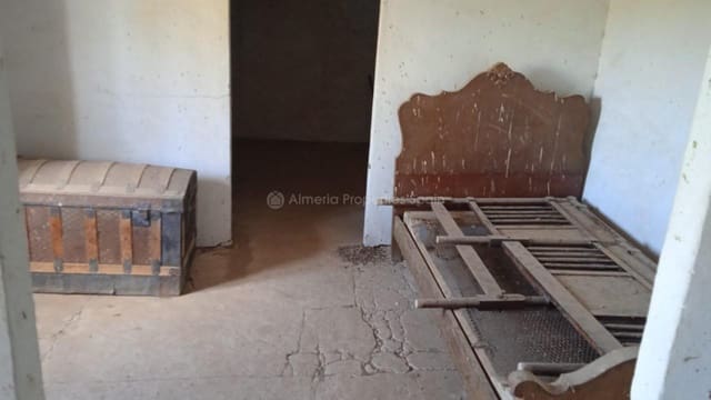 Finca/Landehus til salg i Zurgena - € 75.000 (Ref: 6840915)