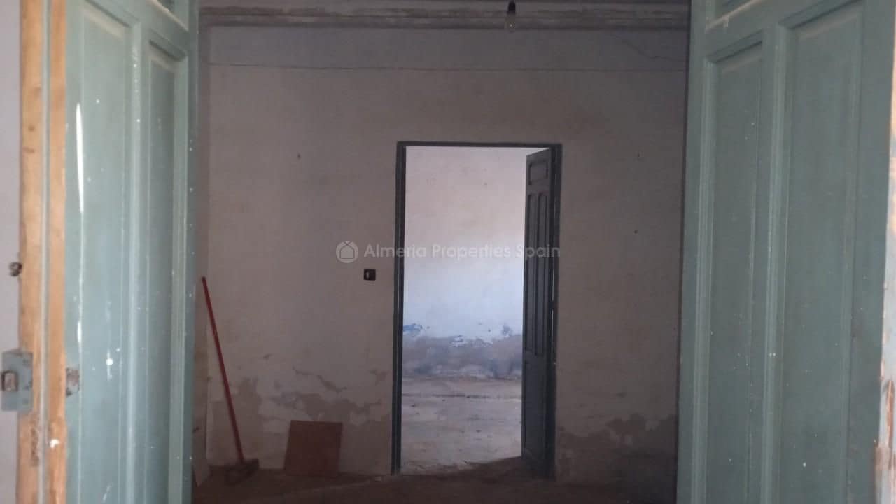 Finca/Landehus til salg i Zurgena - € 75.000 (Ref: 6840915)