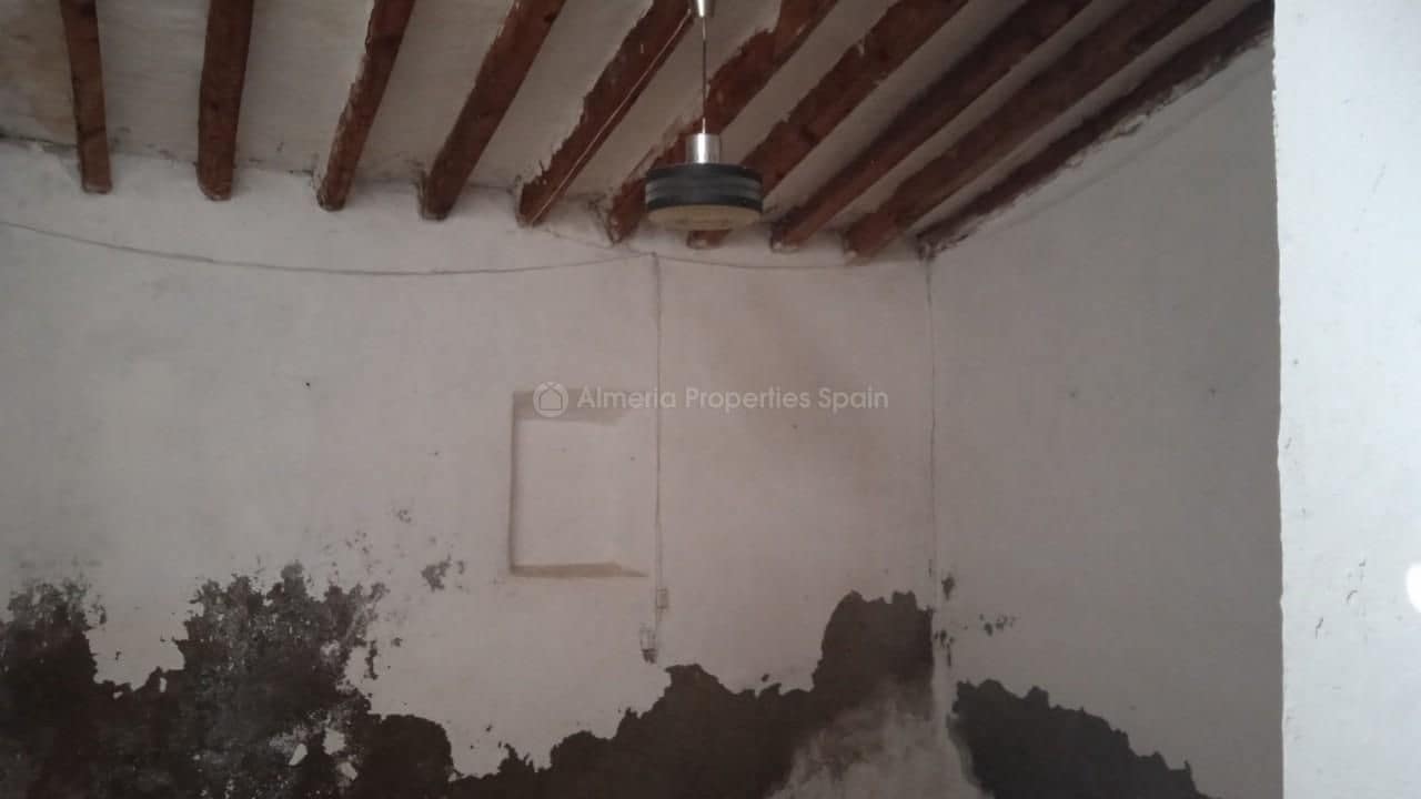 Finca/Landehus til salg i Zurgena - € 75.000 (Ref: 6840915)