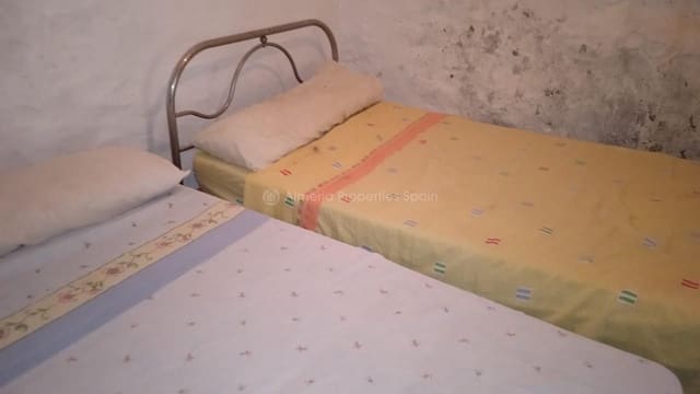 Finca/Casa di Campagna in vendita in Albanchez - 25.000 € (Rif: 6843562)