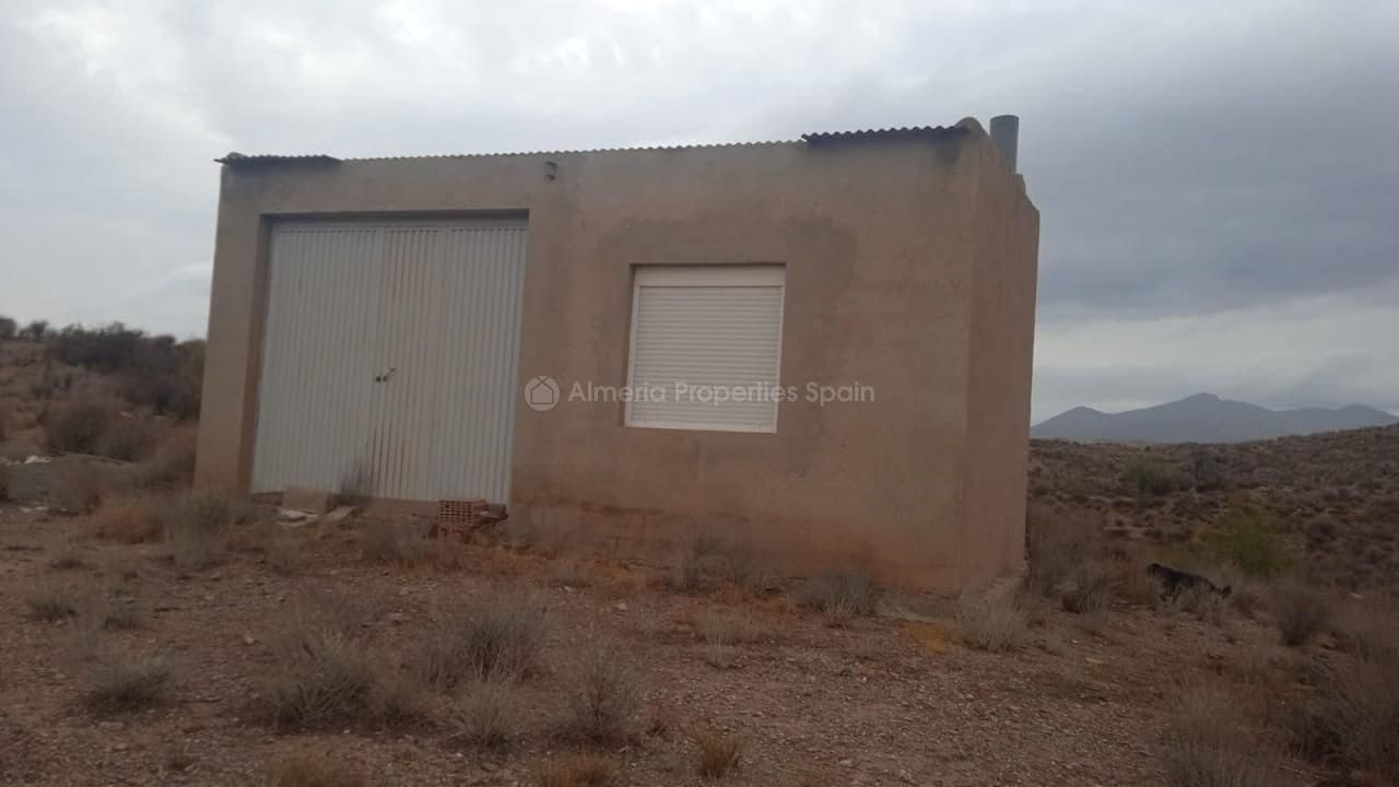 Finca/Country House for sale in Albox - € 49,000 (Ref: 7361707)