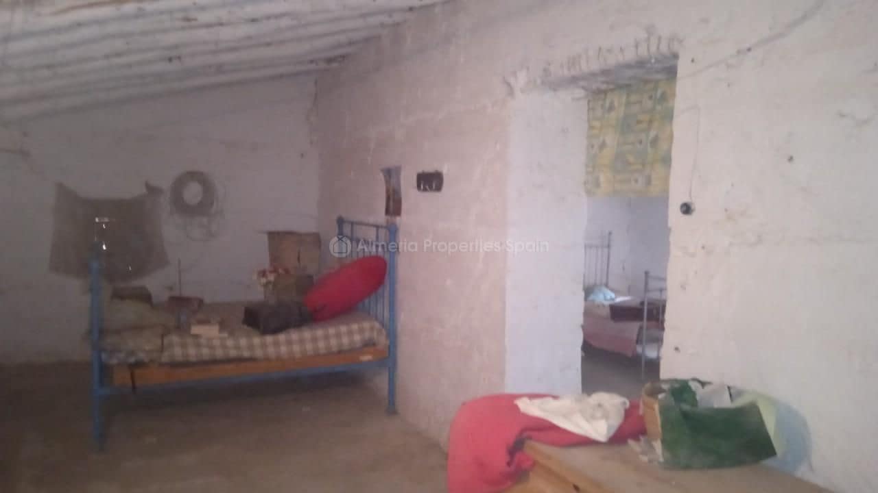 4 soveværelse Finca/Landehus til salg i Albox - € 86.000 (Ref: 7361711)