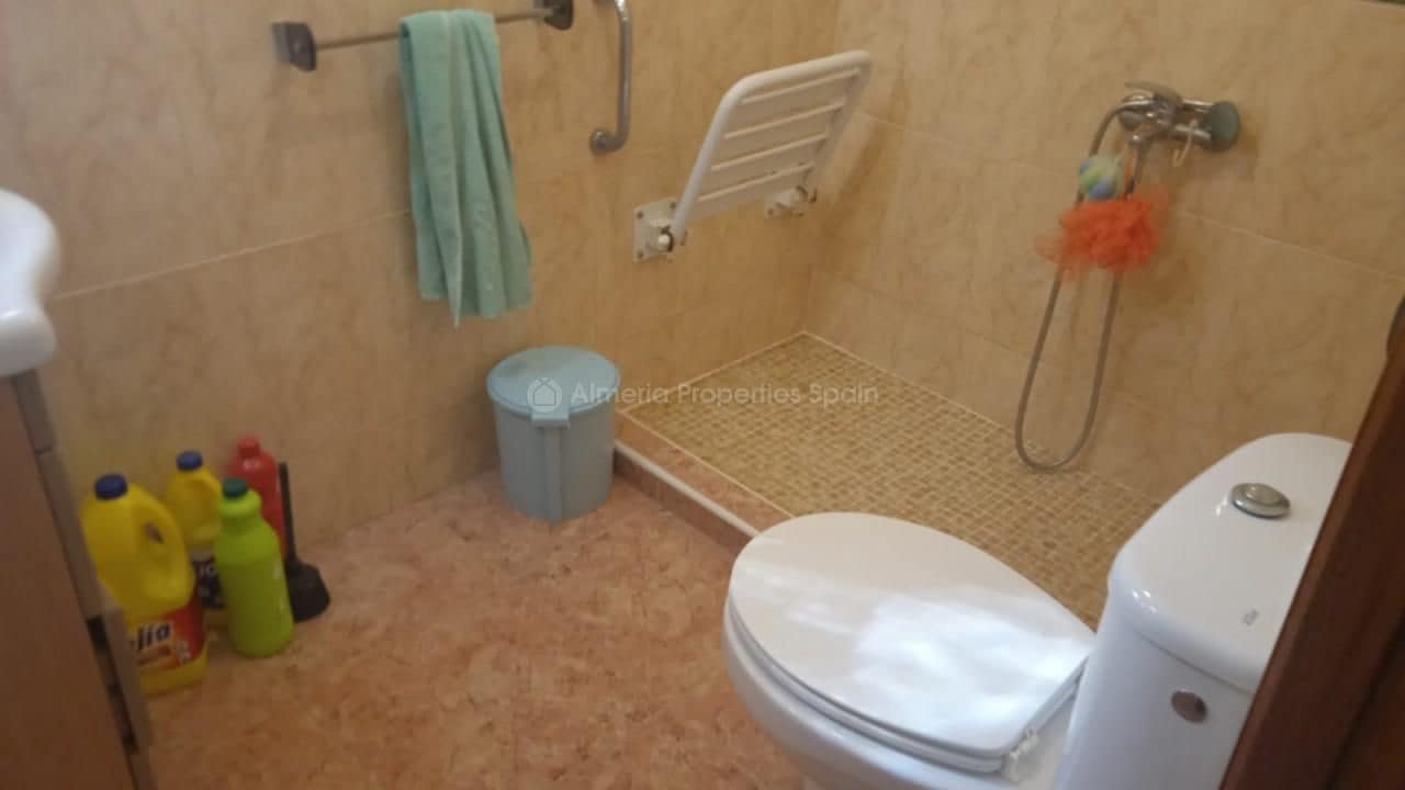 4 soveværelse Finca/Landehus til salg i Albox - € 86.000 (Ref: 7361711)