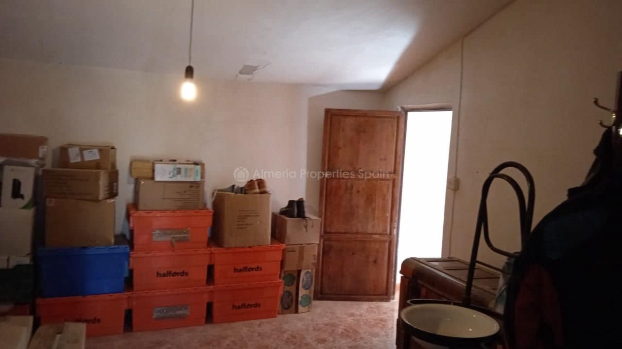 10 soveværelse Finca/Landehus til salg i Arboleas - € 99.000 (Ref: 7361717)