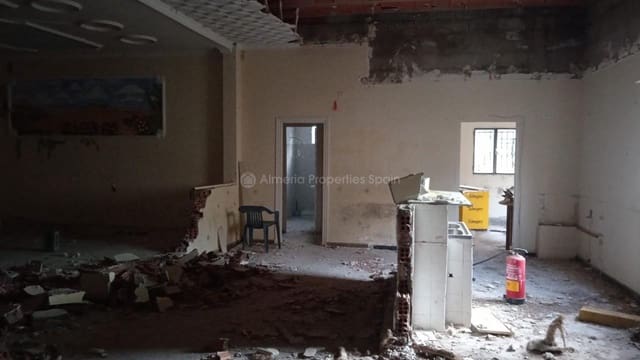 3 slaapkamer Finca/Landhuis te koop in Oria - € 55.000 (Ref: 7361720)