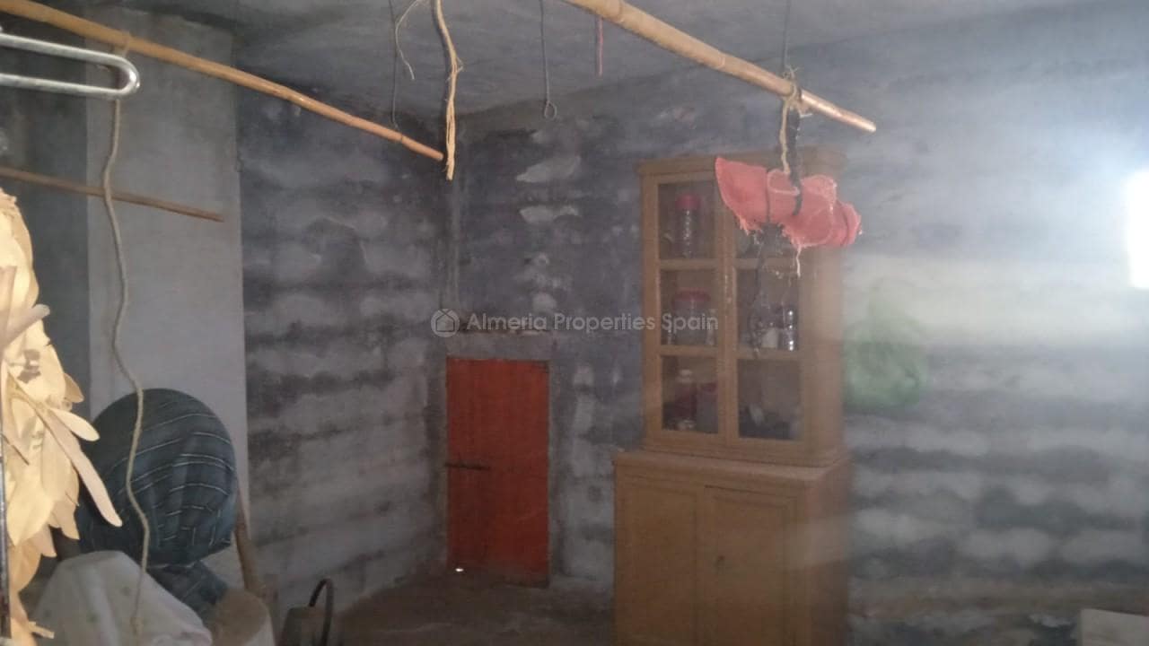 2 slaapkamer Finca/Landhuis te koop in Oria - € 85.000 (Ref: 7361728)