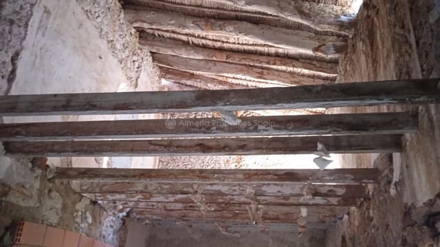 Finca/Landehus til salg i Arboleas - € 45.000 (Ref: 7361730)