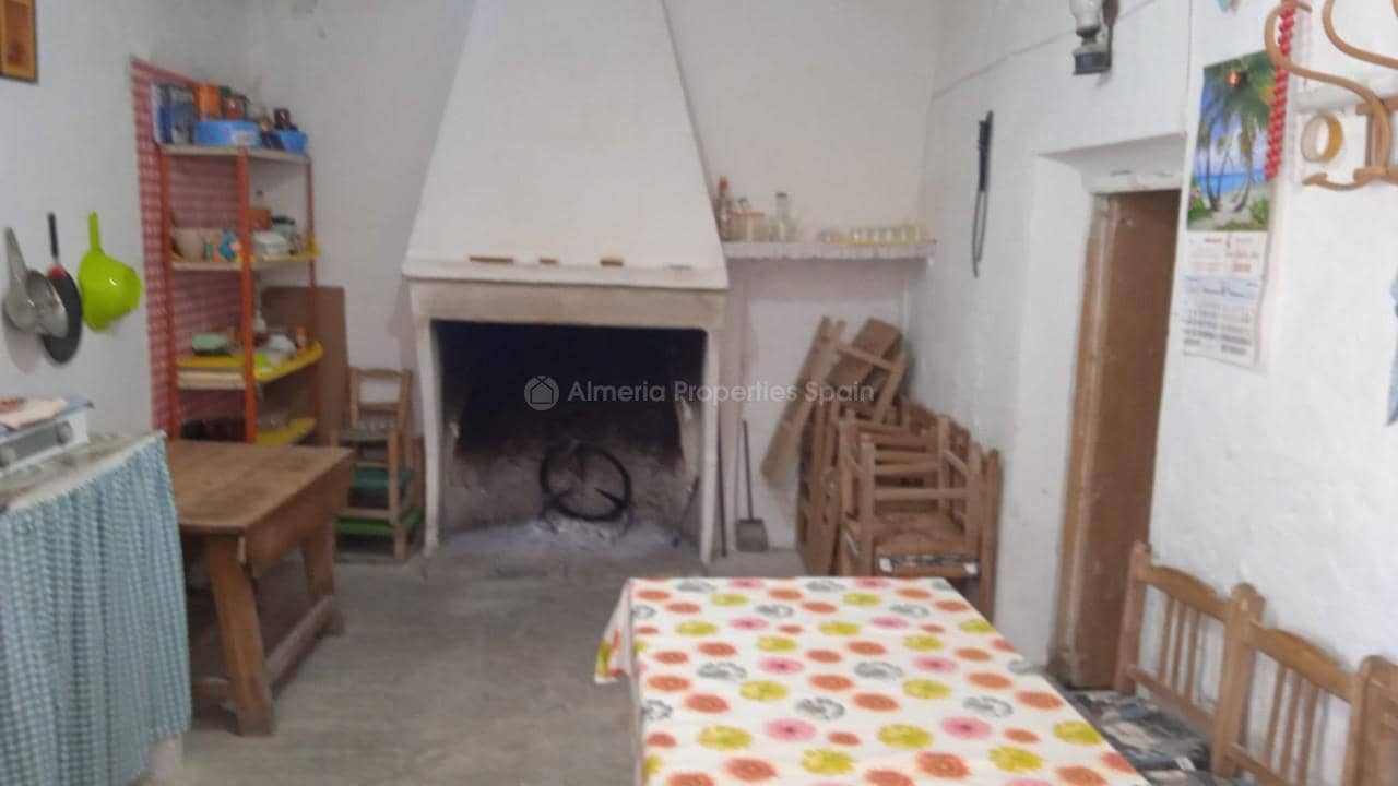 7 sypialnia Finka/Dom wiejski na sprzedaż w Oria - 65 000 € (Ref: 7656576)