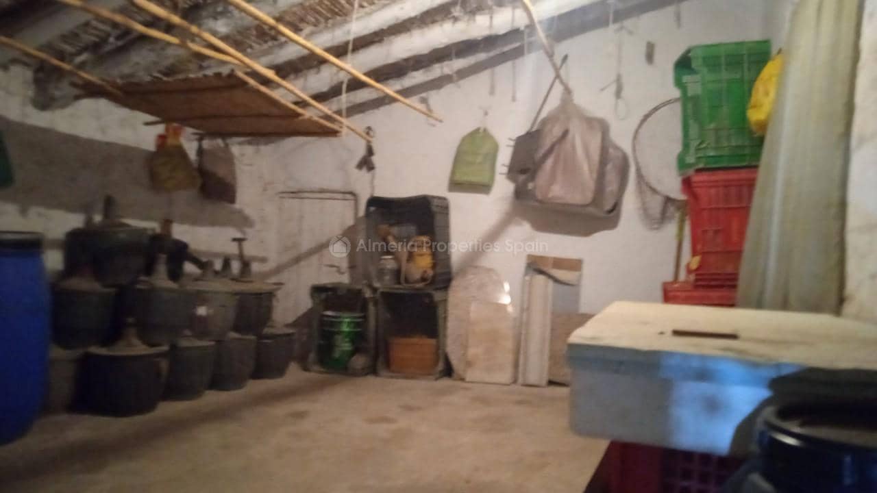 7 sypialnia Finka/Dom wiejski na sprzedaż w Oria - 65 000 € (Ref: 7656576)