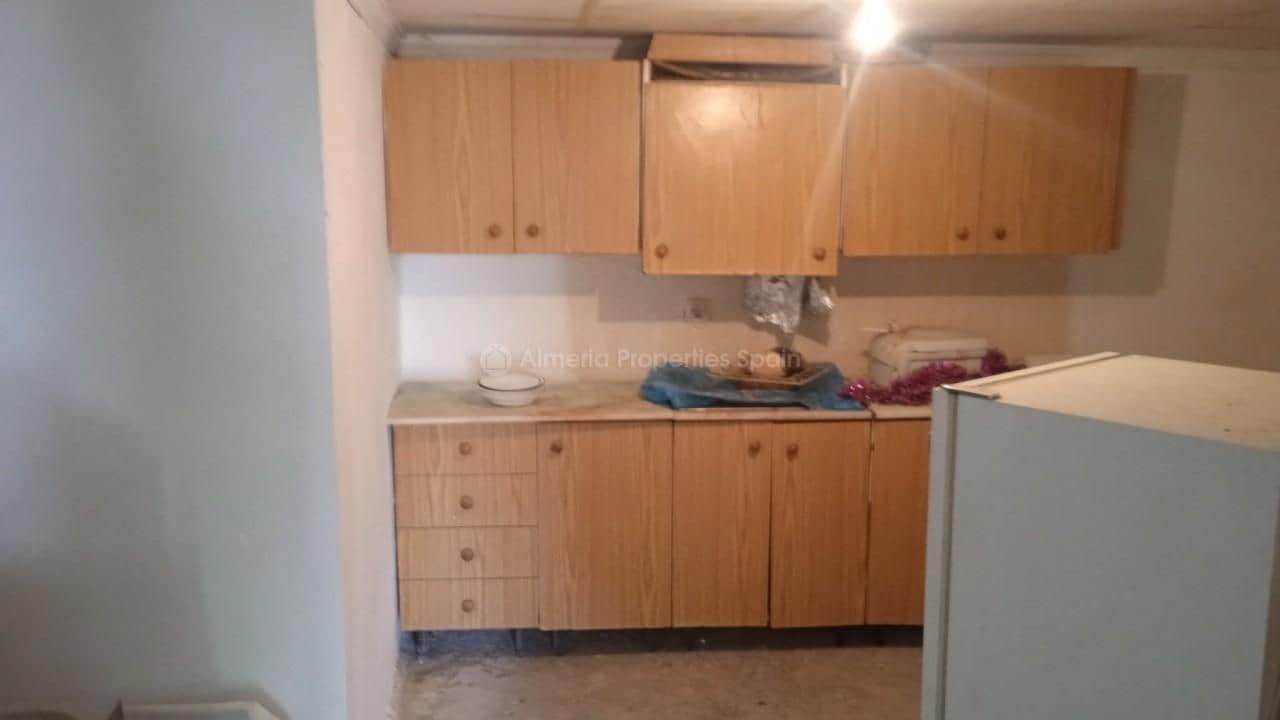 7 sypialnia Finka/Dom wiejski na sprzedaż w Oria - 65 000 € (Ref: 7656576)