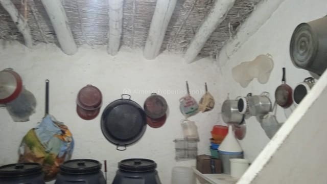 7 sypialnia Finka/Dom wiejski na sprzedaż w Oria - 65 000 € (Ref: 7656576)