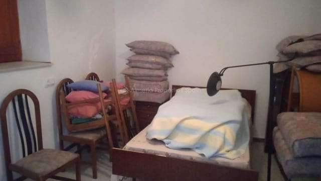 4 chambre Maison de Ville à vendre à Albanchez - 40 000 € (Ref: 7781012)