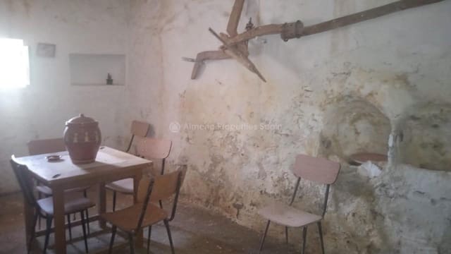 Finca/Herregård til salgs i Líjar - € 76 000 (Ref: 7781015)