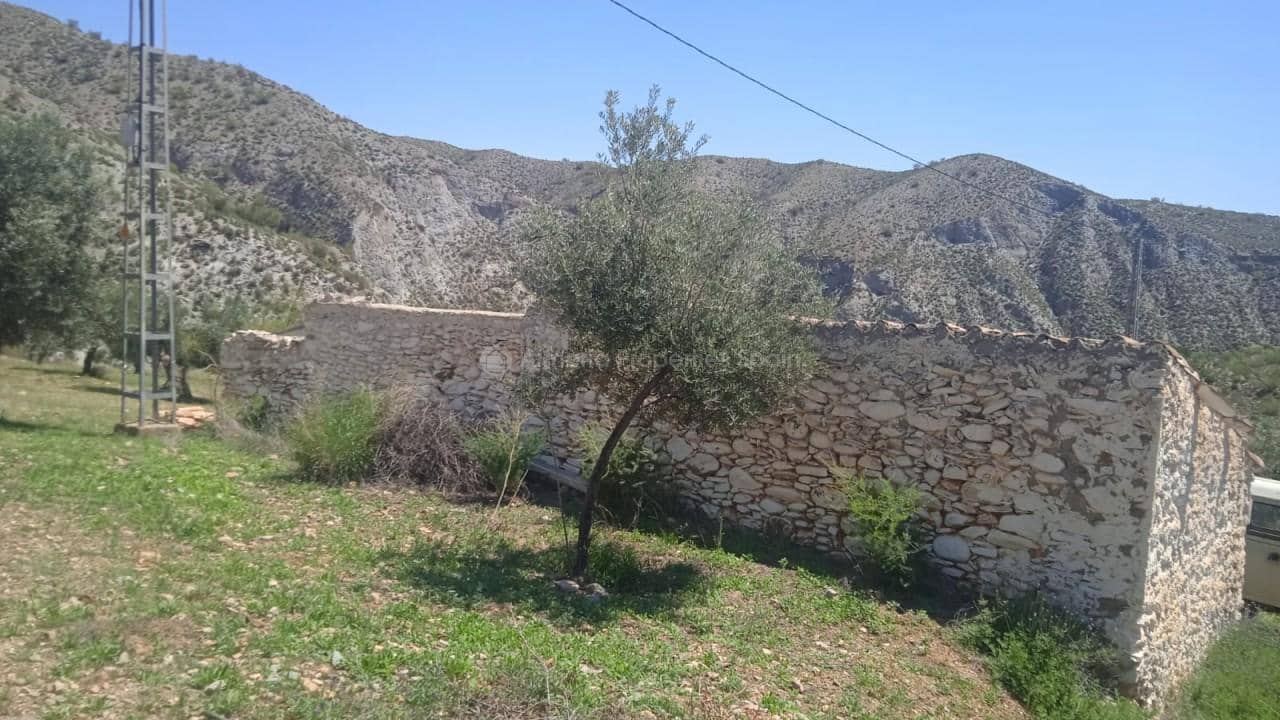 Finca/Hus på landet till salu i Lijar - 76 000 € (Ref: 7781015)