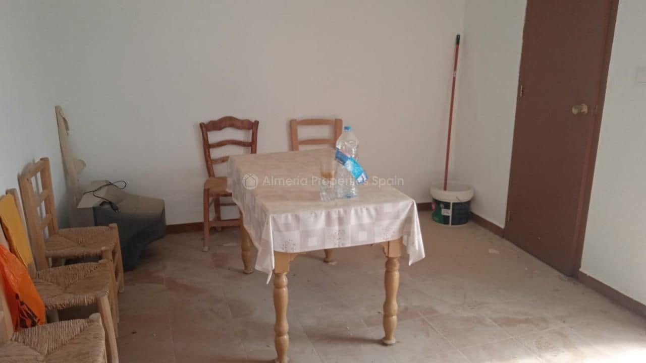 4 sypialnia Finka/Dom wiejski na sprzedaż w Oria - 80 000 € (Ref: 7854957)