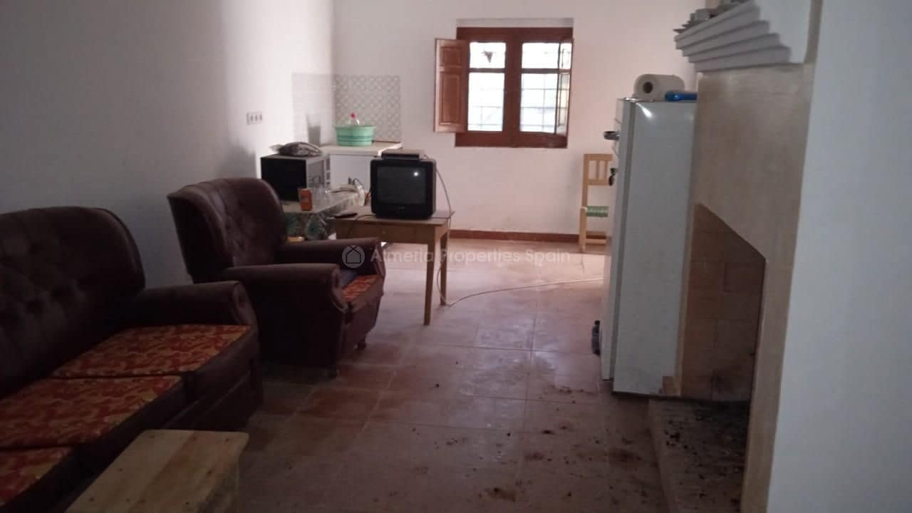 4 sypialnia Finka/Dom wiejski na sprzedaż w Oria - 80 000 € (Ref: 7854957)