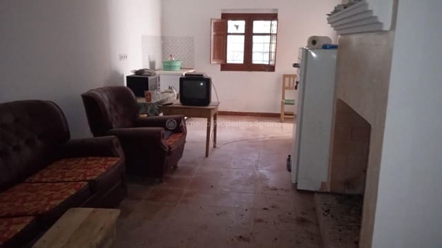 4 soverom Finca/Herregård til salgs i Oria - € 80 000 (Ref: 7854957)