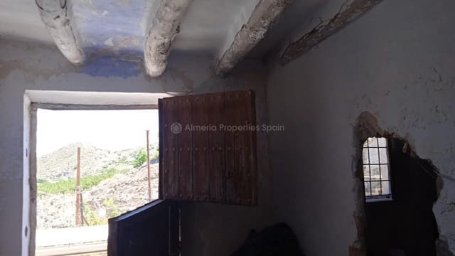 4 slaapkamer Finca/Landhuis te koop in Arboleas - € 36.000 (Ref: 7854958)