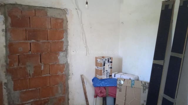 4 slaapkamer Finca/Landhuis te koop in Arboleas - € 36.000 (Ref: 7854958)